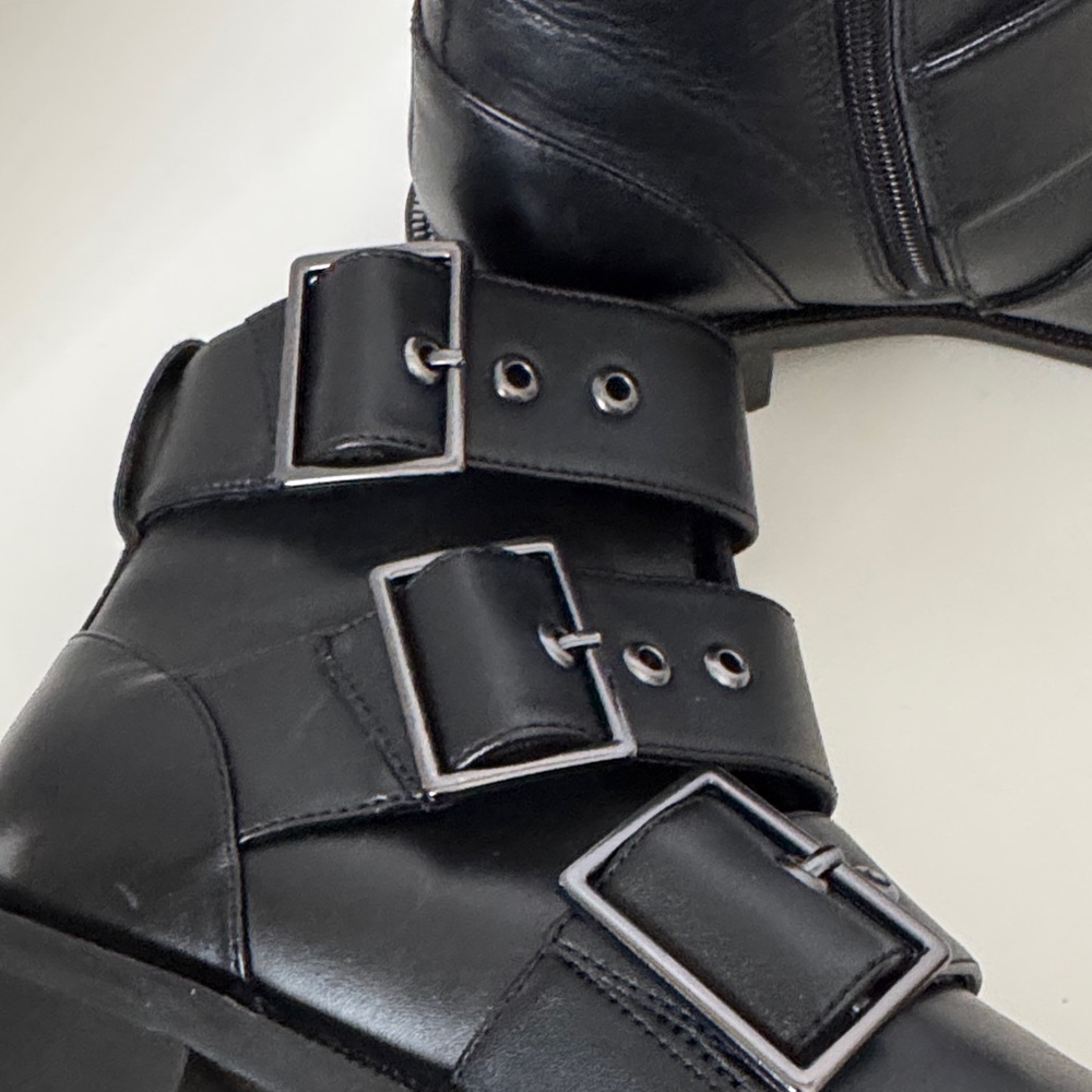 Blondo Black Waterproof Boots - Picture 7 of 11